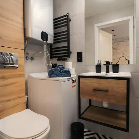 Sander Apartament
