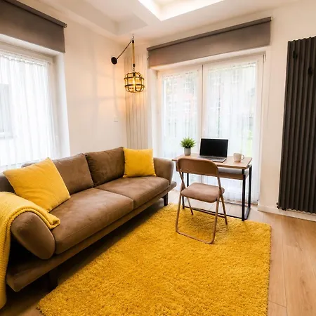 Sander Apartament *