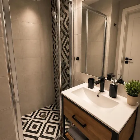 Sander Apartament